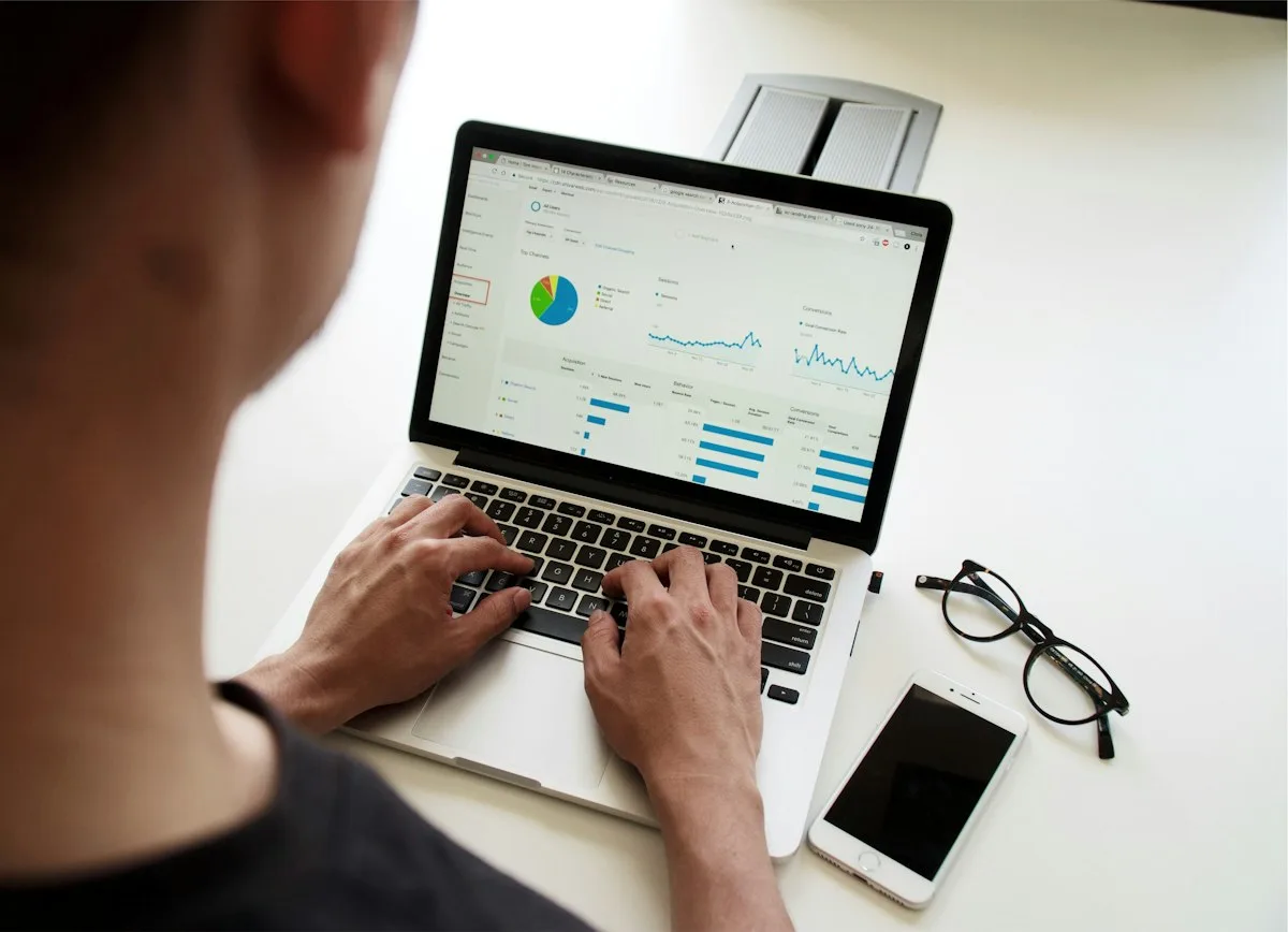 Data analytics and performance tracking